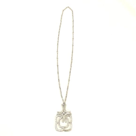 Vintage Avon Silver Tone Mayan Pendant Necklace - Picture 1 of 8